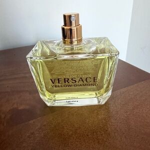 VERSACE YELLOW DIAMOND Eau de Toilette Spray 3.0 fl oz 100% AUTHENTIC - NO CAP